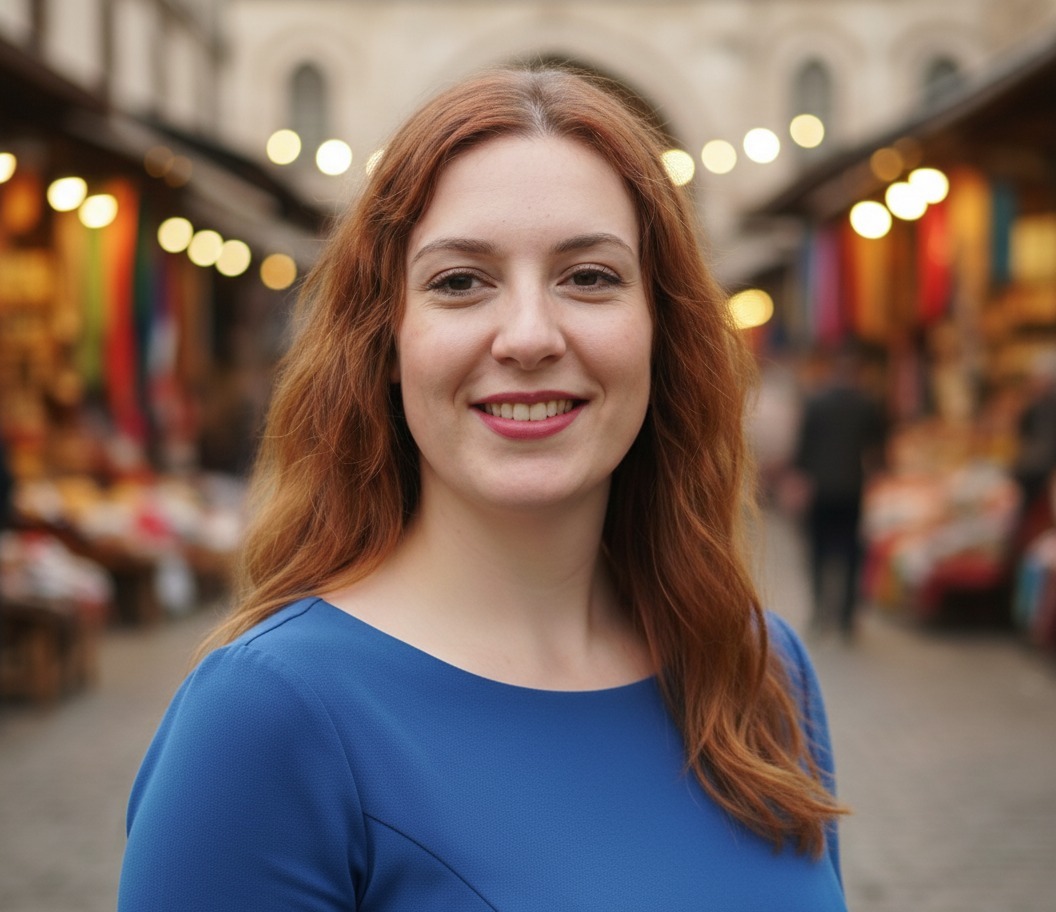 Ayşegül T.